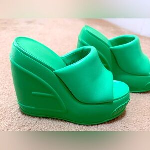 New! Fendi sold out wedge sneaker sandals -7.